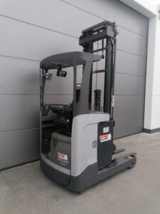 1.6Ton tweedehands elektrische reachtruck Nissan - Wybo Lifting