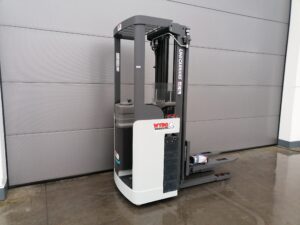 2de hands instaande stapelaar UniCarriers - Mitsubishi ( Wybo Lifting )