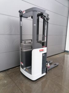 1.6Ton elektrische instaande stapelaar UniCarriers - Atlet - Mitsubishi - Wybo Lifting