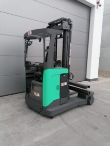 compacte elektrische zijlader Mitsubishi - Wybo Lifting