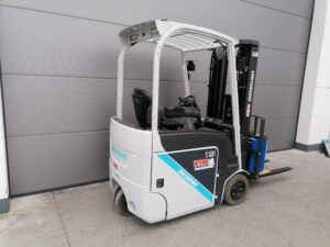 zeer compacte 1.5ton elektrische tweedehands heftruck UniCarriers - Wybo Lifting
