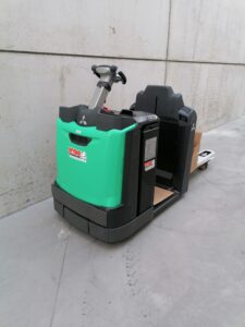 compacte laag niveau orderpicker Mitsubishi - Wybo Lifting
