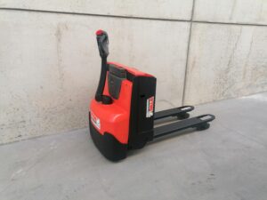 jonge 2de hands 1.6Ton elektrische transpallet BT - Toyota - Wybo Lifting Waregem